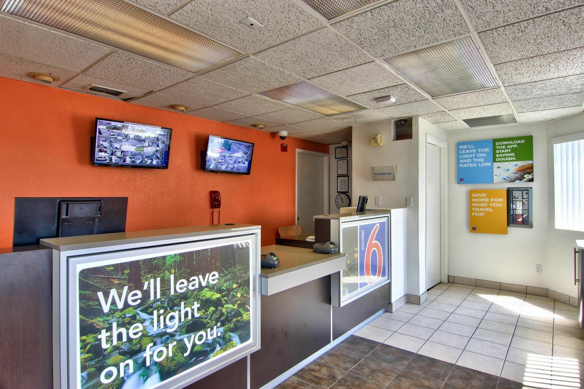 Motel 6-Sacramento, Ca - South Sacramento And 엘크그루브 외부 사진